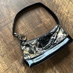 Wilsons Leather Black & Gold Snakeskin Bag